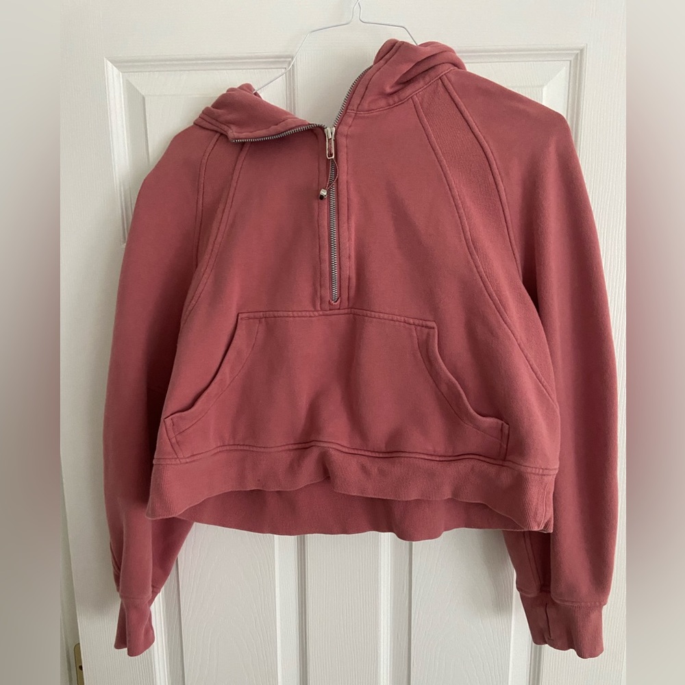 Lululemon Scuba Half Zip Brier Rose Size M/L